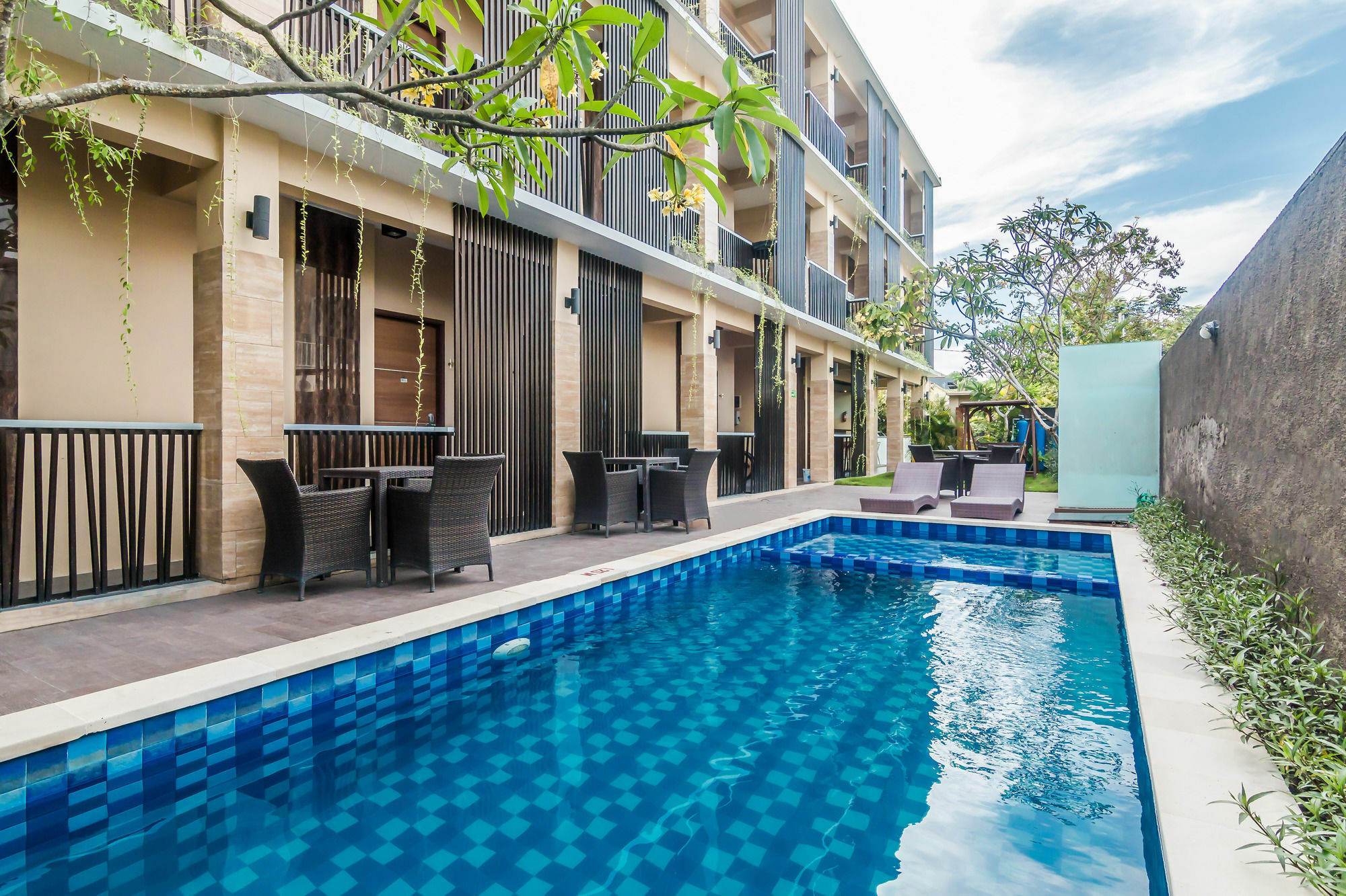 Zen Rooms Basic Jimbaran Taman Mulia ภายนอก รูปภาพ
